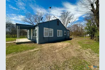 1007 Capps Street, Marlin, TX 76661 - Photo 2