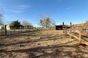 685 Fox Ln, Lockhart, TX 78644 - Photo 22