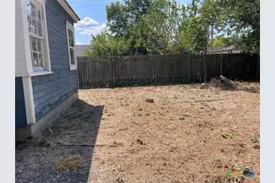1210 S 3rd Street, Temple, TX 76504 - Photo 10