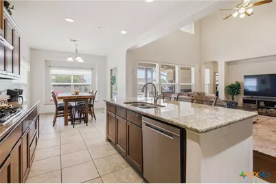 107 Brushy Creek, Victoria, TX 77904 - Photo 14