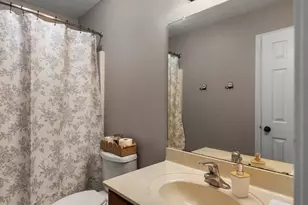 809 Buttercup Dr, Edna, TX 77957 - Photo 24