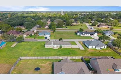 809 Buttercup Drive, Edna, TX 77957 - Photo 30