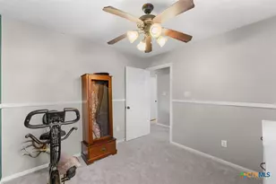 809 Buttercup Dr, Edna, TX 77957 - Photo 26