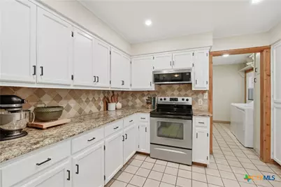 11102 Salado Springs Circle, Salado, TX 76571 - Photo 8