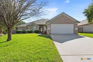 2001 Stonehenge Dr, Harker Heights, TX 76548 - Photo 1