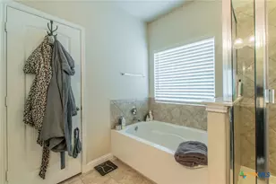 5126 Dauphin Dr, Belton, TX 76513 - Photo 14