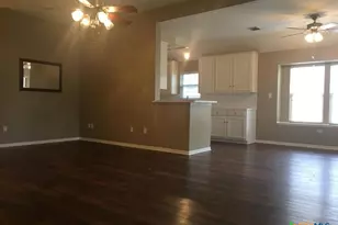 607 Ashland Creek, Victoria, TX 77901 - Photo 4