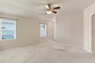550 Briggs Dr, New Braunfels, TX 78130 - Photo 8
