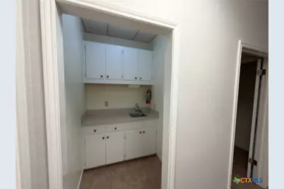 806 S Main Street #B, Copperas Cove, TX 76522 - Photo 6