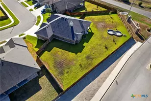 9000 Grand Oaks Ln, Killeen, TX 76542 - Photo 30