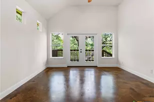 423 Elmwood Dr, New Braunfels, TX 78130 - Photo 24