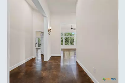 423 Elmwood Drive, New Braunfels, TX 78130 - Photo 16