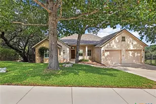 423 Elmwood Dr, New Braunfels, TX 78130 - Photo 44