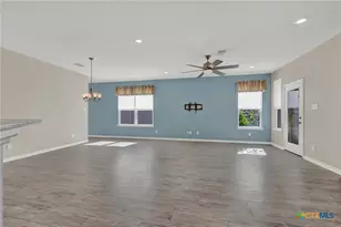 2071 Wind Chime Wy, New Braunfels, TX 78130 - Photo 10