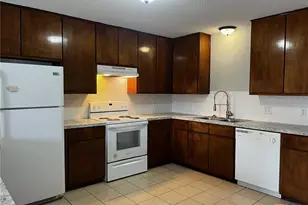 905 Simpson Rd, Victoria, TX 77904 - Photo 20