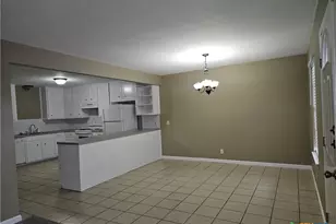 905 Simpson Rd, Victoria, TX 77904 - Photo 28
