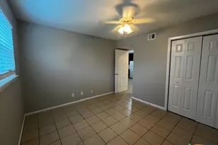 905 Simpson Rd, Victoria, TX 77904 - Photo 24
