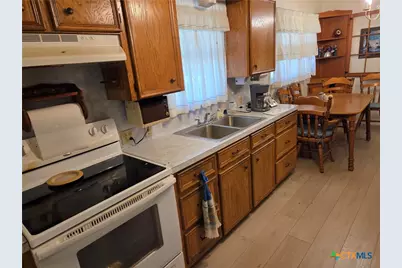 403 Hazel, Rockdale, TX 76567 - Photo 12