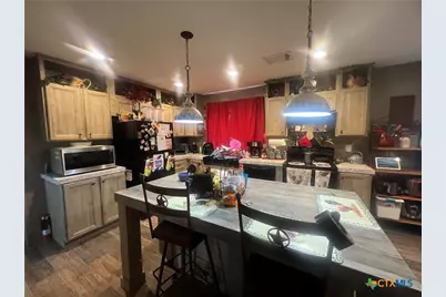 302 Antioch Street, Yoakum, TX 77995 - Photo 8