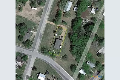 302 Antioch Street, Yoakum, TX 77995 - Photo 28