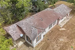 1602 Water (Us Hwy 183 Bypass) St, Gonzales, TX 78629 - Photo 10