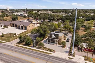 1602 Water (Us Hwy 183 Bypass) St, Gonzales, TX 78629 - Photo 4