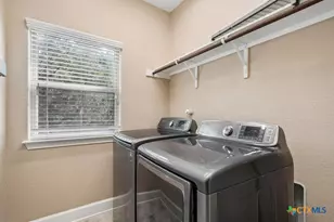 1086 Boulder Run, New Braunfels, TX 78132 - Photo 14
