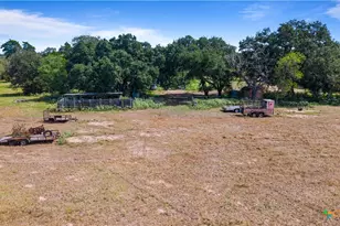 442 County Rd 16D, Hallettsville, TX 77964 - Photo 4