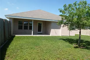 1527 Dustin Cade Dr, New Braunfels, TX 78130 - Photo 10