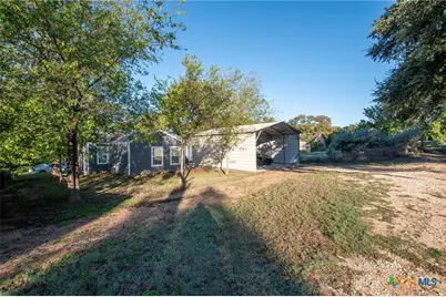 605 S Summer Street, Lampasas, TX 76550 - Photo 24