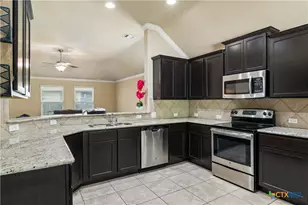 1820 Strawcove, New Braunfels, TX 78130 - Photo 8