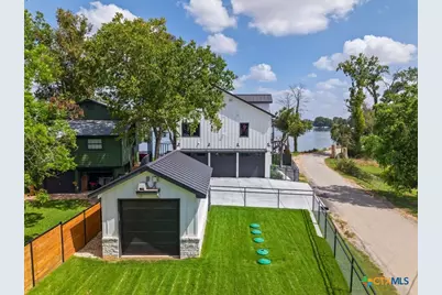 270 Isle Of View Drive, Mcqueeney, TX 78123 - Photo 40