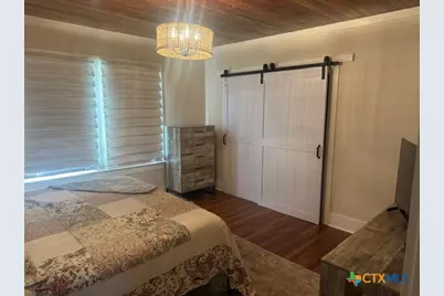 213 W Broadway Street, Cuero, TX 77954 - Photo 12