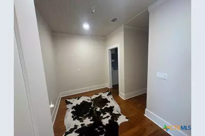 213 W Broadway Street, Cuero, TX 77954 - Photo 8