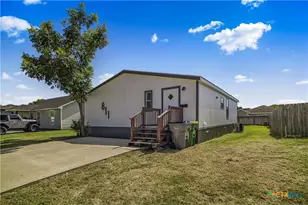 811 E Mesquite Ln, Victoria, TX 77901 - Photo 26
