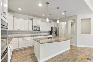 3250 W Province Point, Harker Heights, TX 76548 - Photo 10