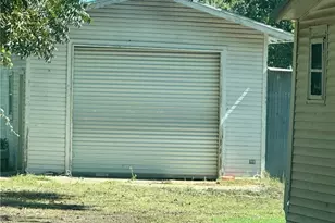 620 State School Rd, Gatesville, TX 76528 - Photo 2