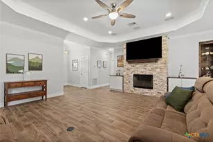 13613 Acqua Dr, Temple, TX 76504 - Photo 10