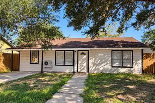 205 E Johnson, Cuero, TX 77954 - Photo 1