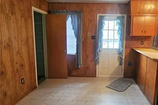 2502 Meadow Ln, Copperas Cove, TX 76522 - Photo 4
