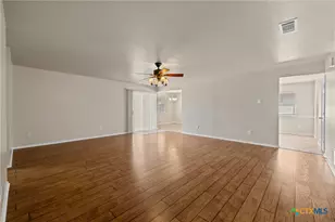 4304 Lonesome Dove Dr, Killeen, TX 76549 - Photo 4