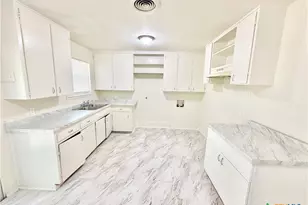 1408 N W S Young Dr, Killeen, TX 76543 - Photo 8