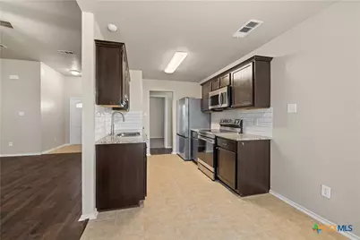 2113 Jefferson Court, Belton, TX 76513 - Photo 8