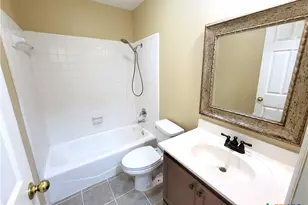 206 Belmoor Ln, Victoria, TX 77904 - Photo 12