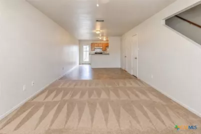 102 E Robin Lane #B, Harker Heights, TX 76548 - Photo 2