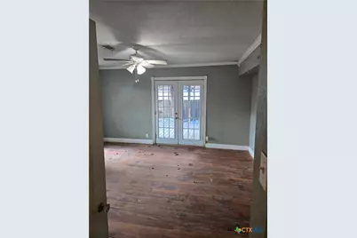 2001 E Forrest Street, Victoria, TX 77901 - Photo 12