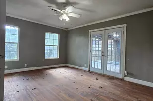 2001 E Forrest St, Victoria, TX 77901 - Photo 8