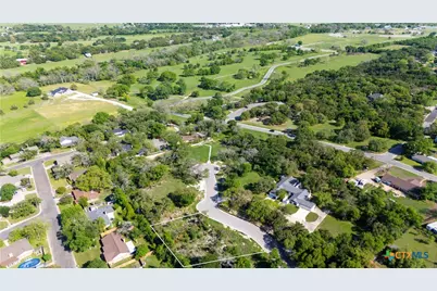 520 E 25th Street, Belton, TX 76513 - Photo 4