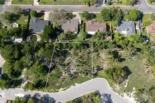 520 E 25th St, Belton, TX 76513 - Photo 1