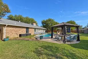 1250 Hollyhock Ln, New Braunfels, TX 78130 - Photo 8